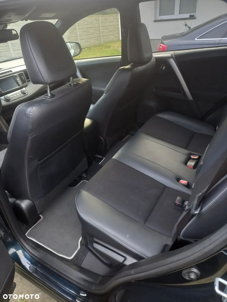 Toyota RAV4 Hybrid Prestige 4x4 - 10