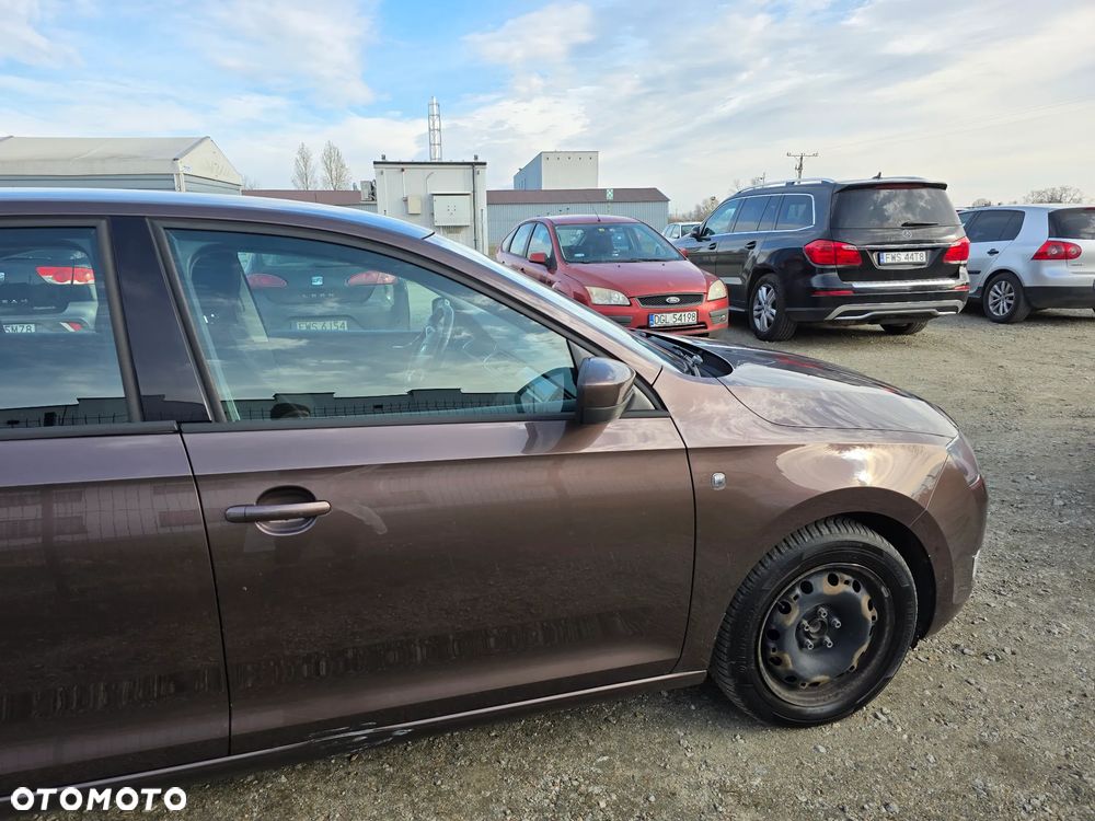 Skoda RAPID 1.2 TSI Ambition - 13
