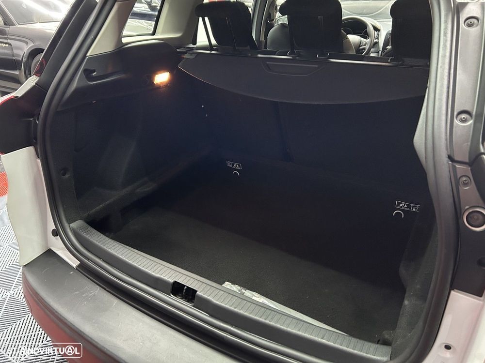 Renault Clio Sport Tourer 0.9 TCe Zen - 16