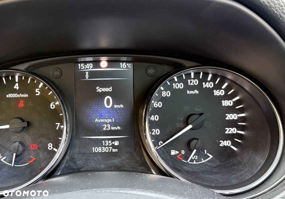 Nissan Qashqai 1.2 DIG-T Tekna EU6 - 26