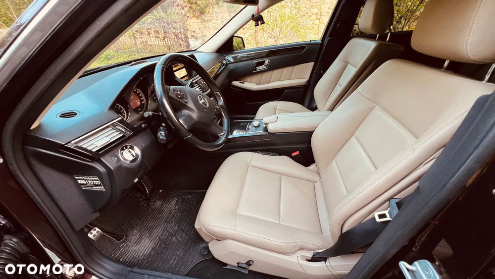 Mercedes-Benz Klasa E 350 CDI BlueEff - 12