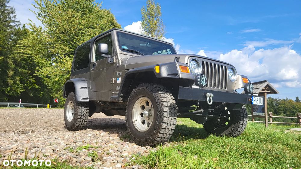 Jeep Wrangler - 15