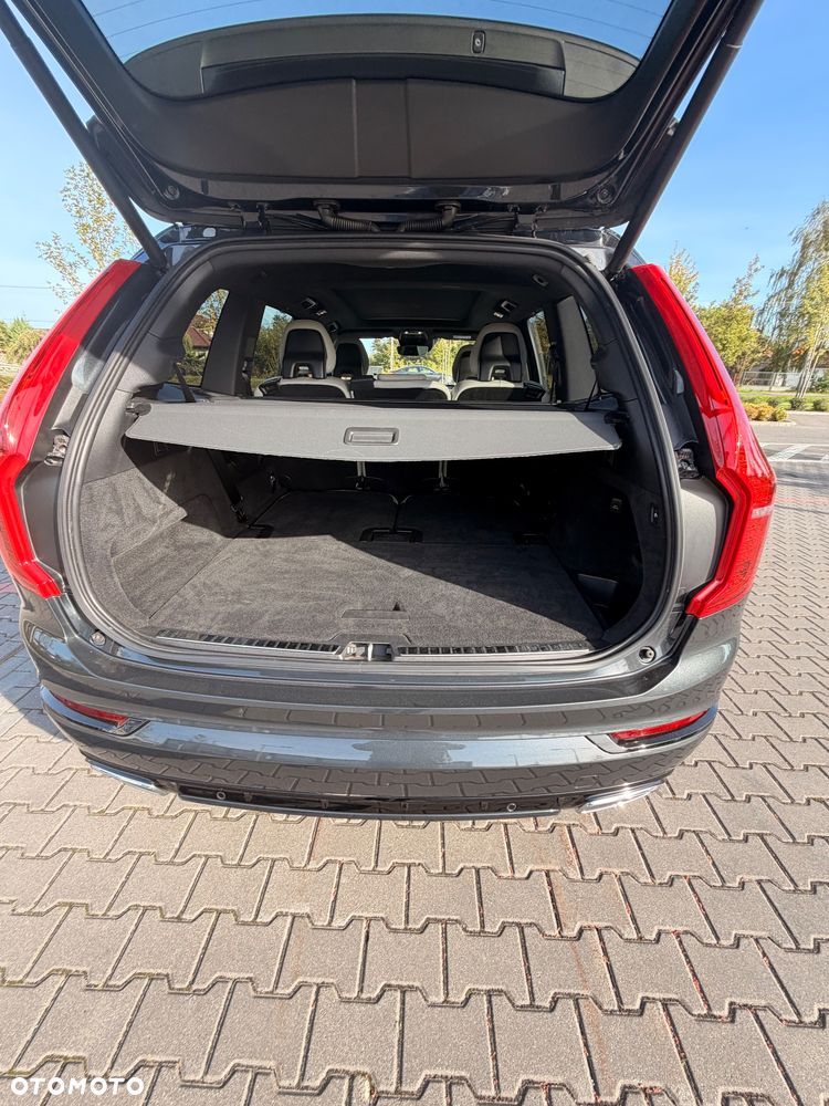 Volvo XC 90 - 13