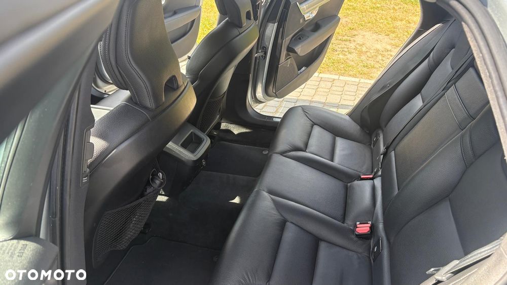 Volvo V90 D4 SCR Kinetic - 8