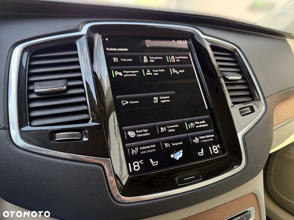 Volvo XC 90 - 19