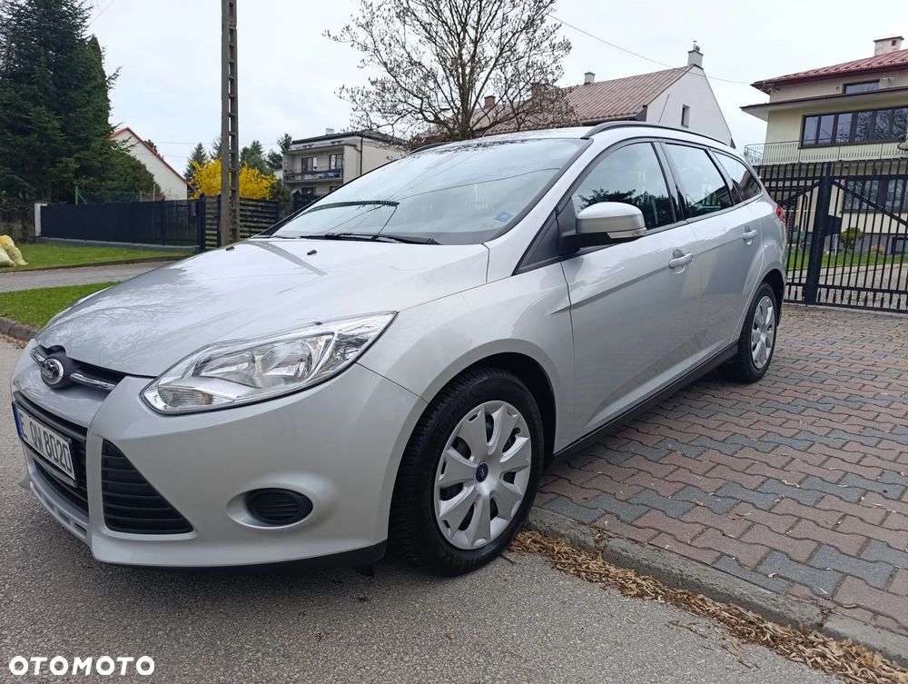 Ford Focus 1.6 TDCi DPF Titanium - 3
