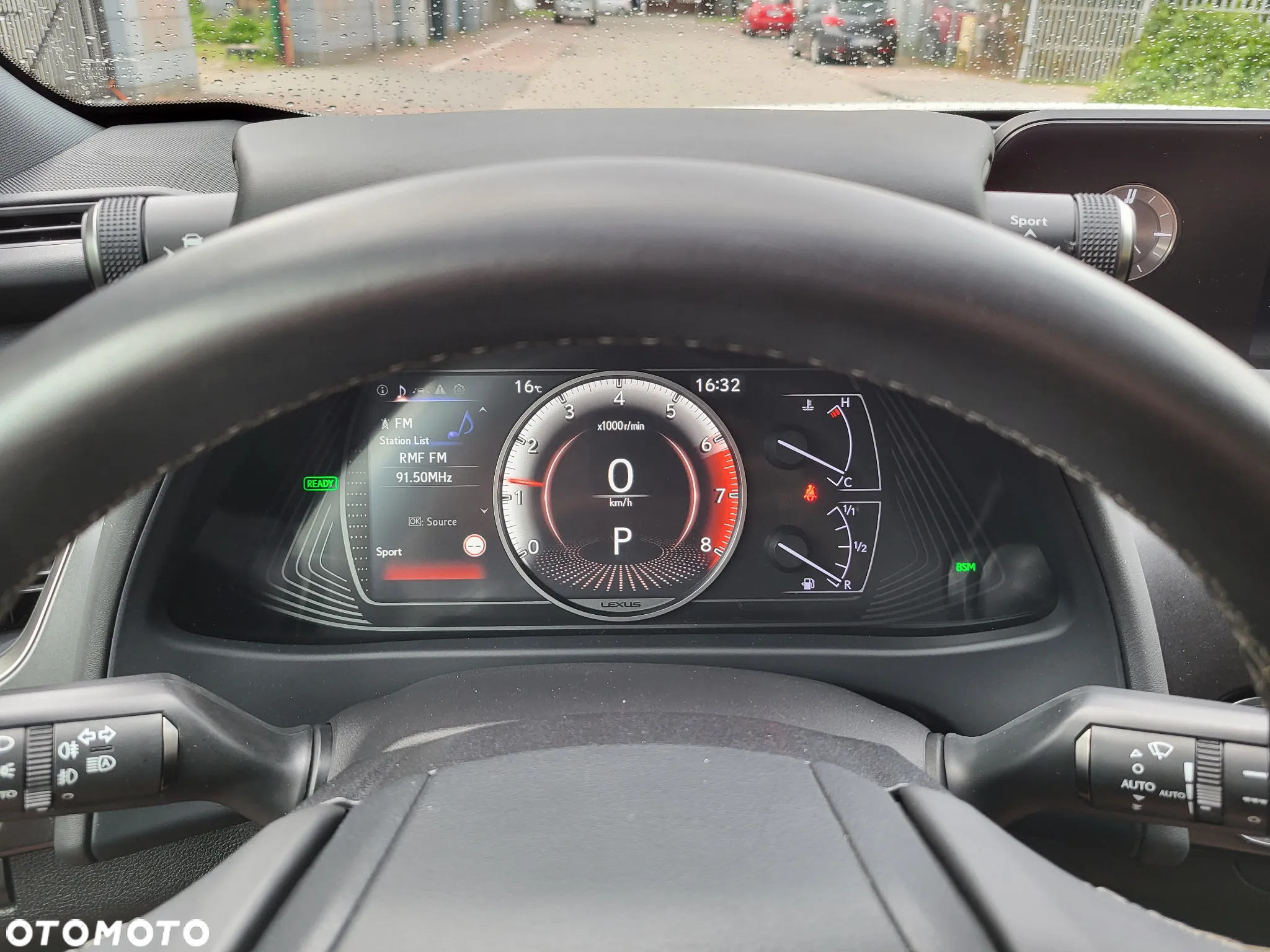 Lexus UX 250h GPF Elegance 2WD - 16