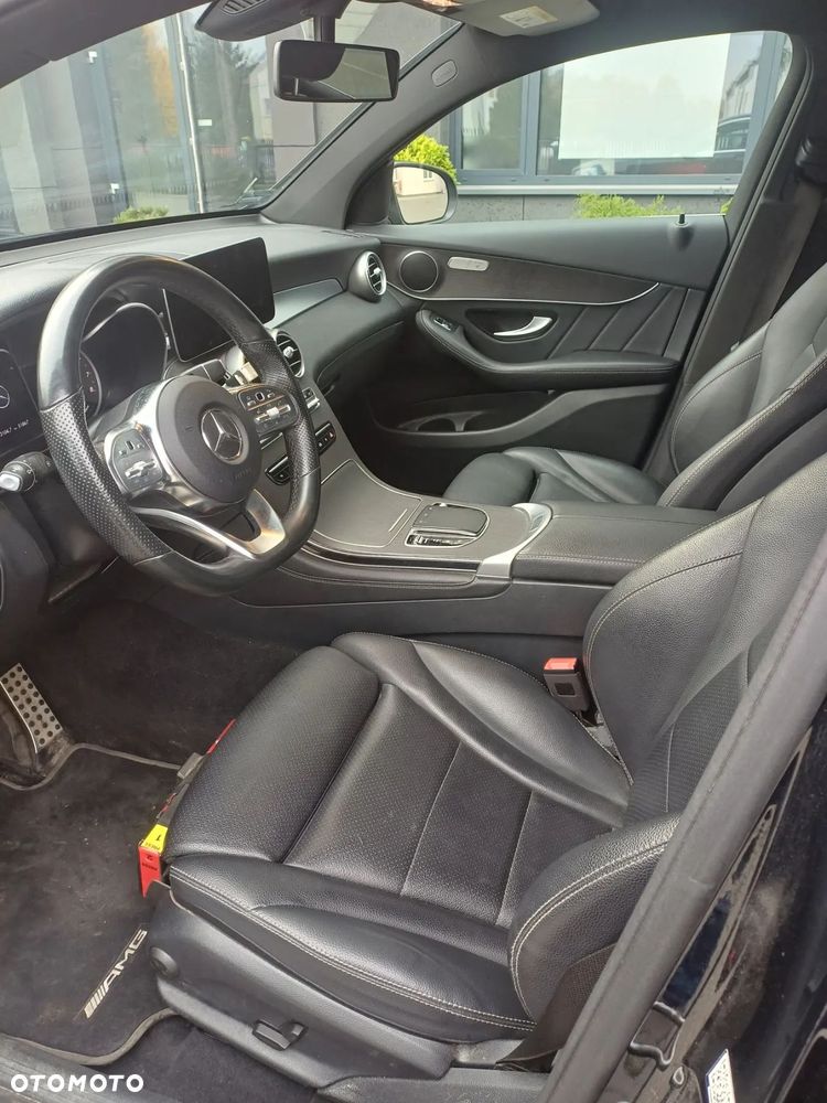 Mercedes-Benz GLC - 12