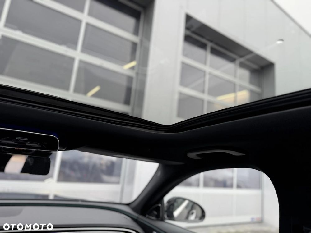 Mercedes-Benz Klasa E - 17