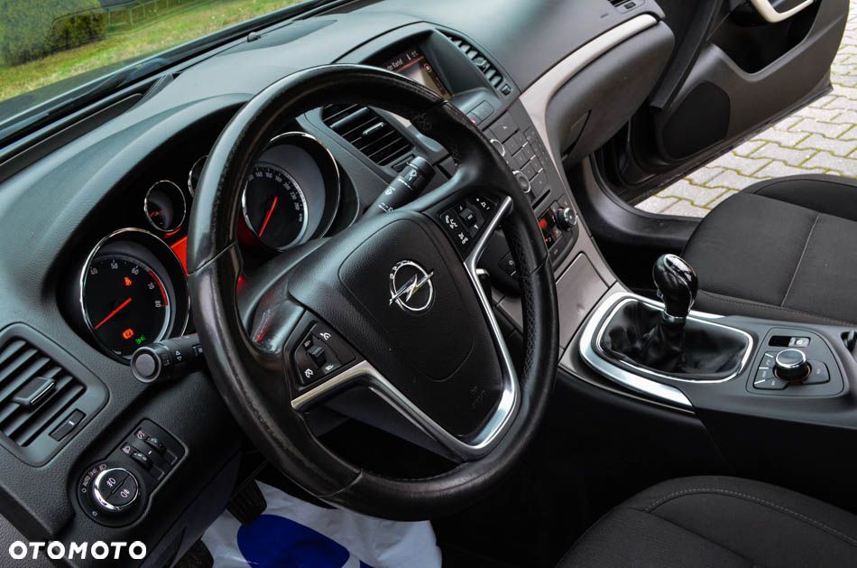 Opel Insignia 1.8 Active - 32
