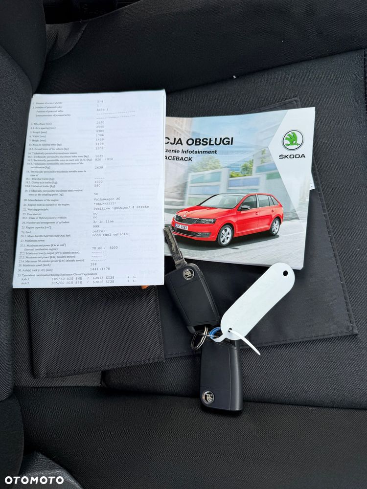 Skoda RAPID 1.0 TSI Style - 29