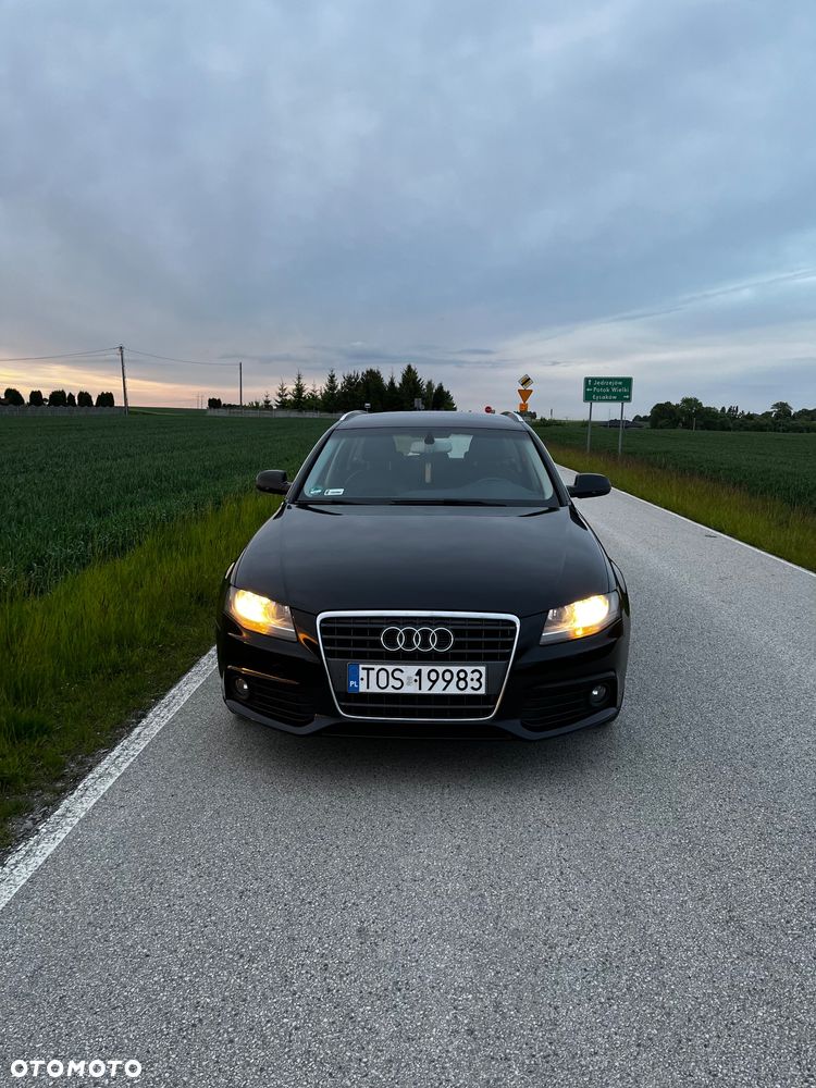 Audi A4 Avant - 4