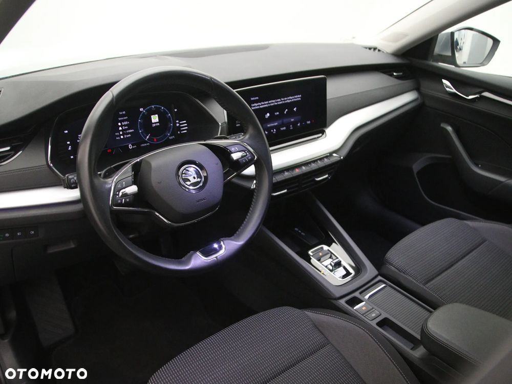 Skoda Octavia 2.0 TDI SCR Clever DSG - 16