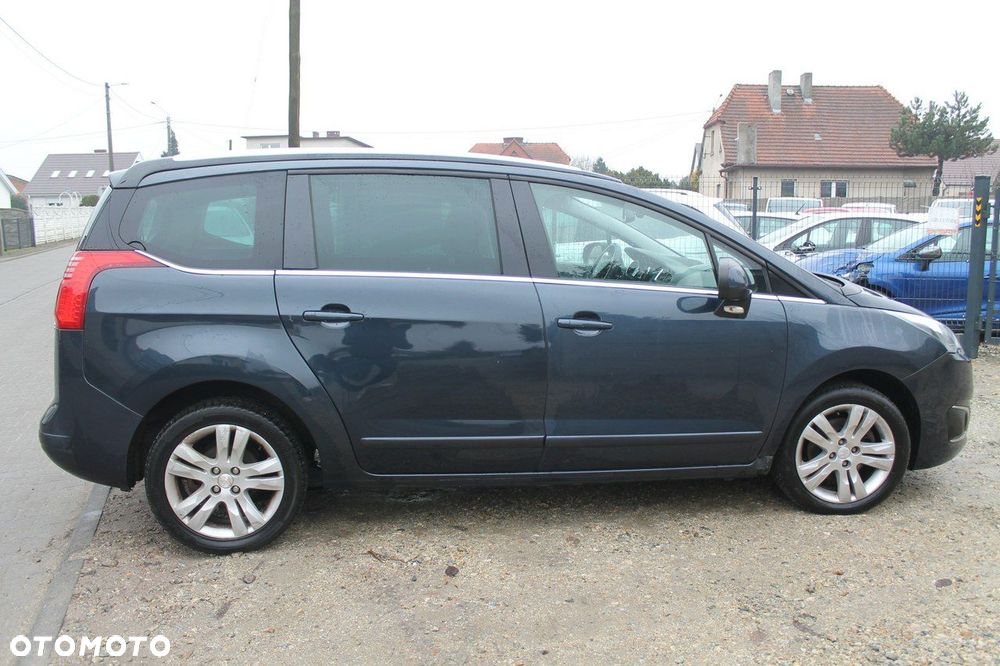 Peugeot 5008 - 7