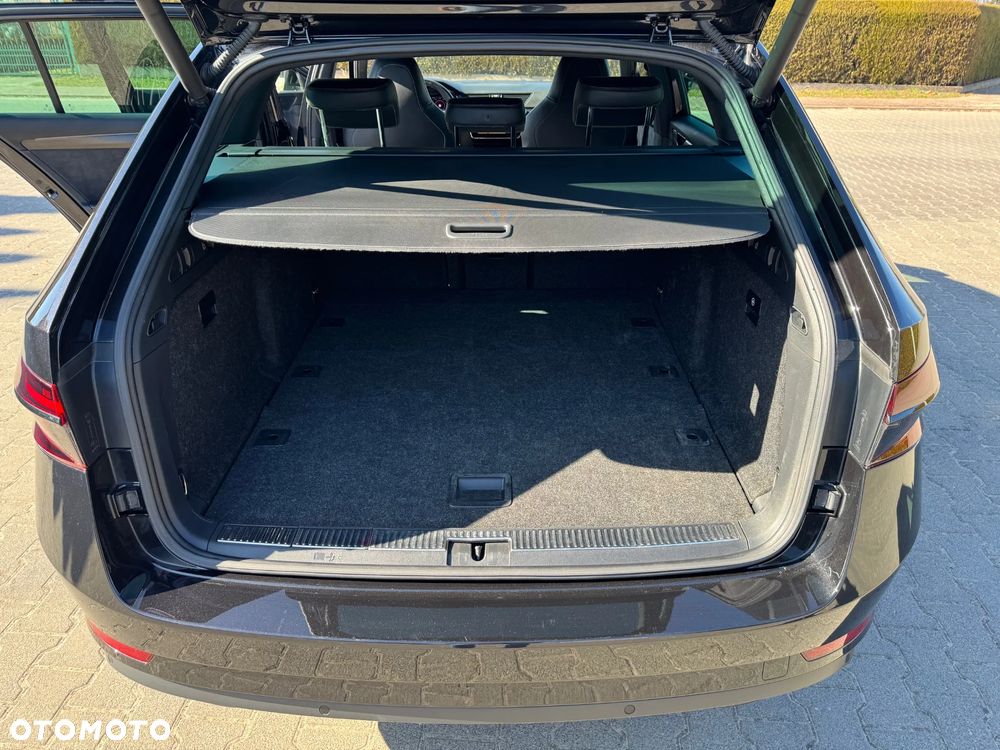 Skoda Superb 2.0 TDI 4x4 DSG Sportline - 14