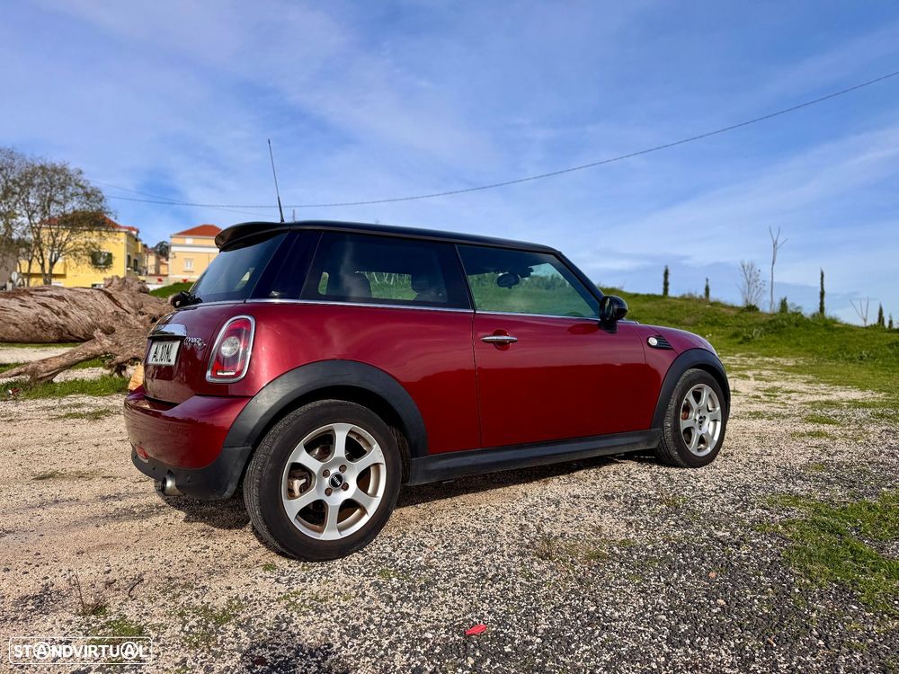 MINI 3 Portas Cooper D - 5
