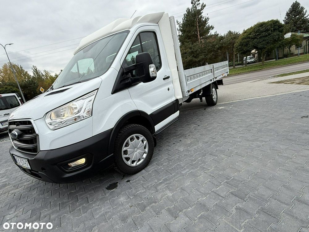 Ford Transit - 1