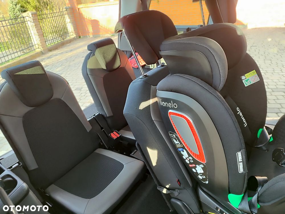 Citroën C4 Picasso - 6