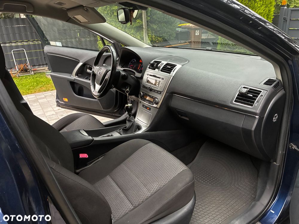 Toyota Avensis 2.0 D-4D Luna - 3