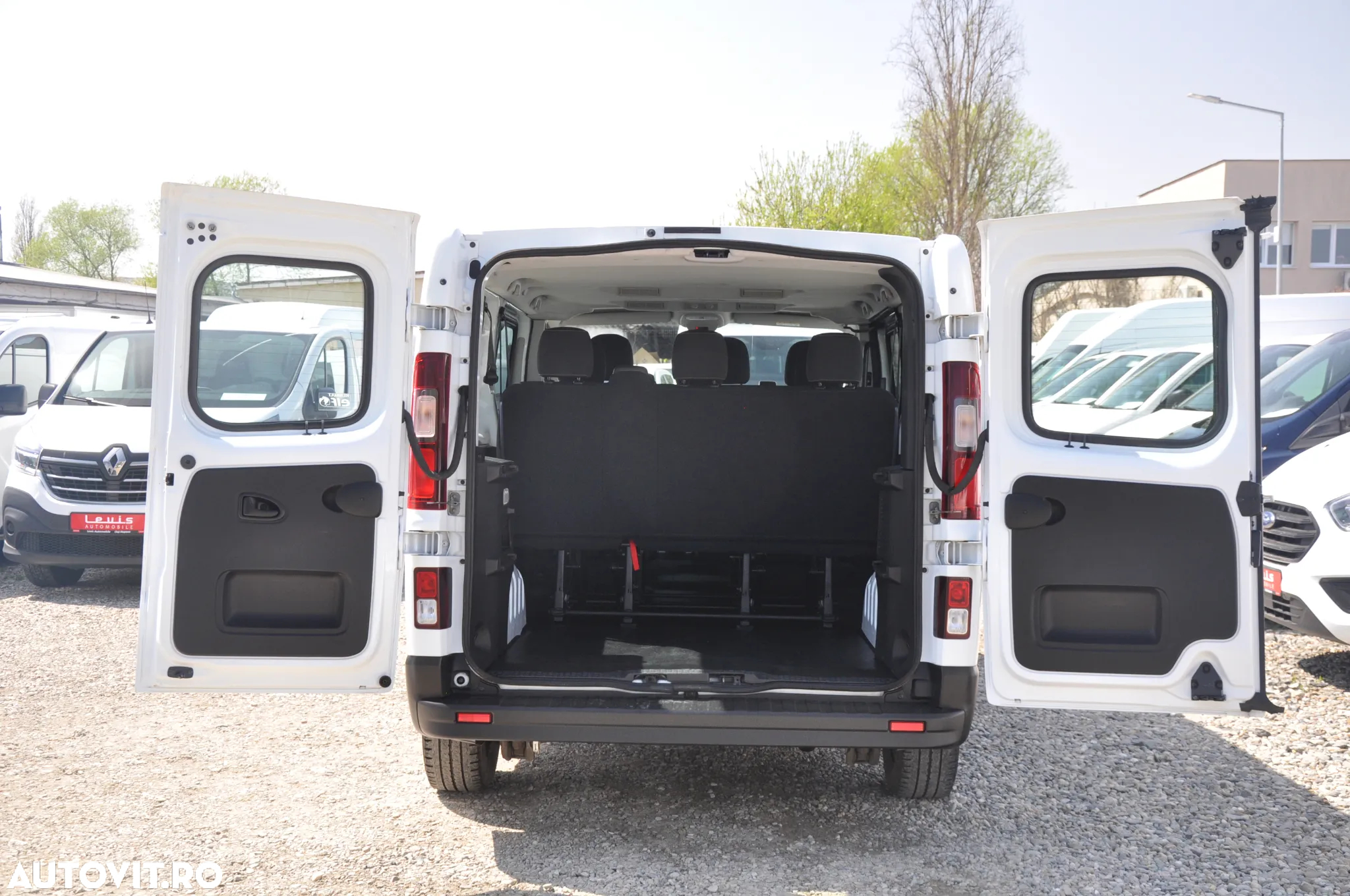 Renault Trafic L2H1 9 Locuri - 7
