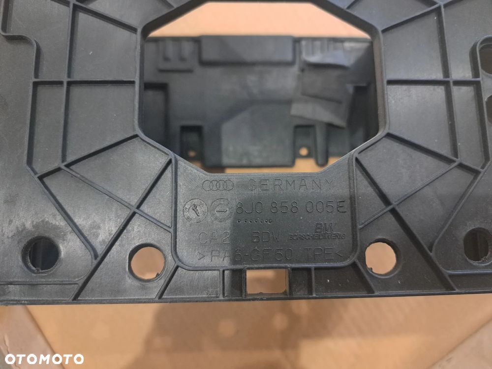 KOSZ RADIA AUDI TT 8J 8J0858005E - 2