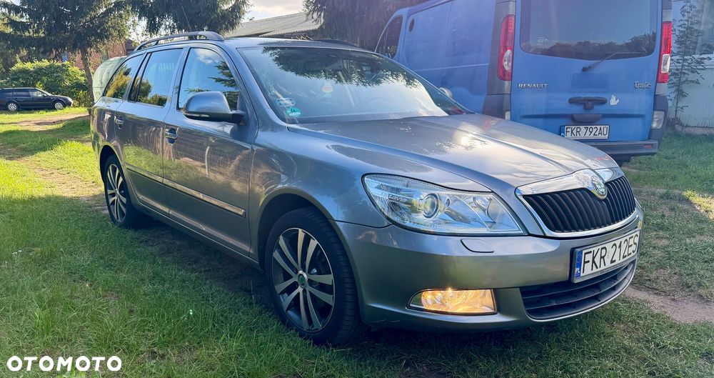 Skoda Octavia 1.6 TDI Elegance DSG - 4