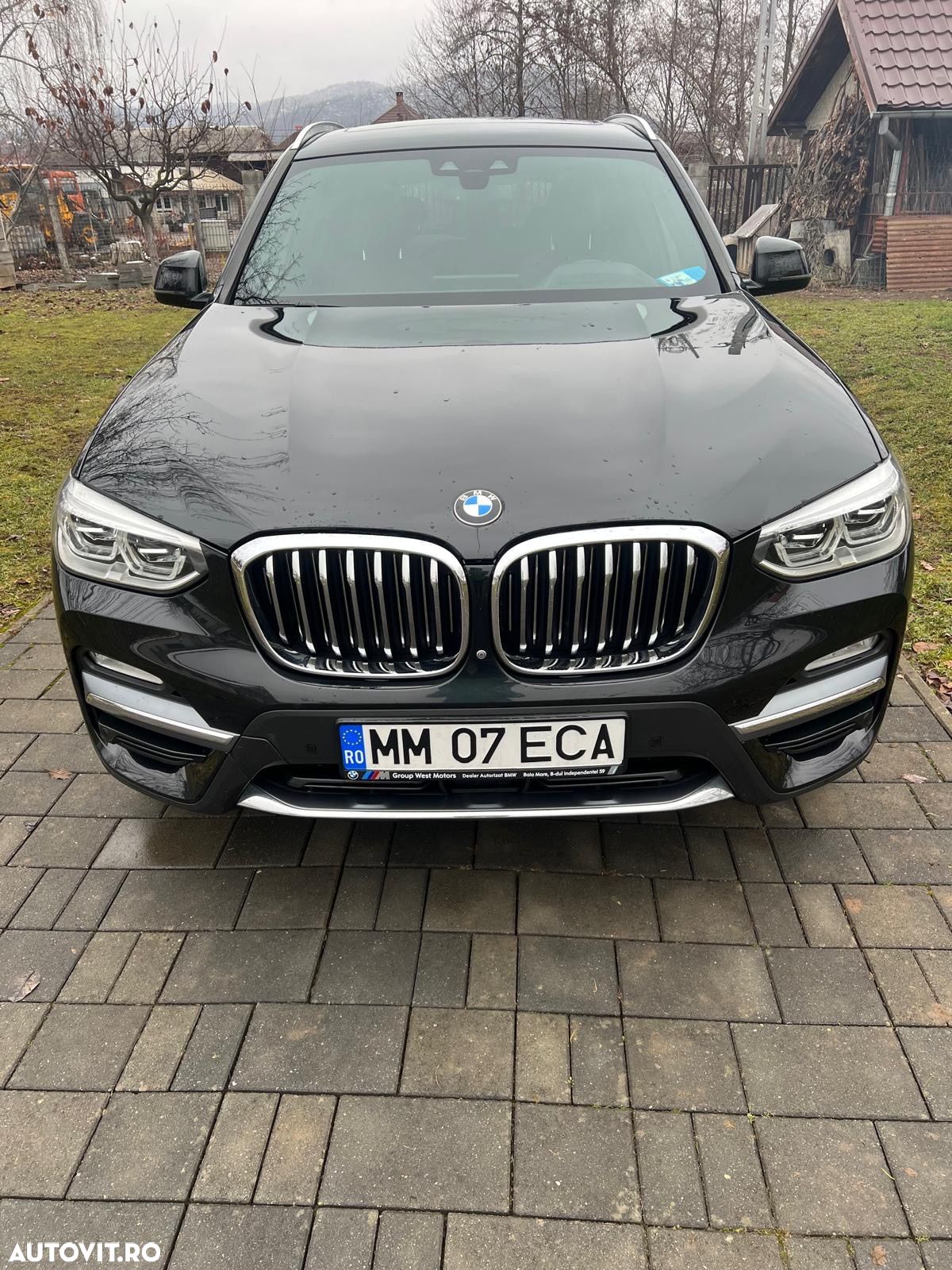 BMW X3 xDrive30i AT Luxury Line - 1