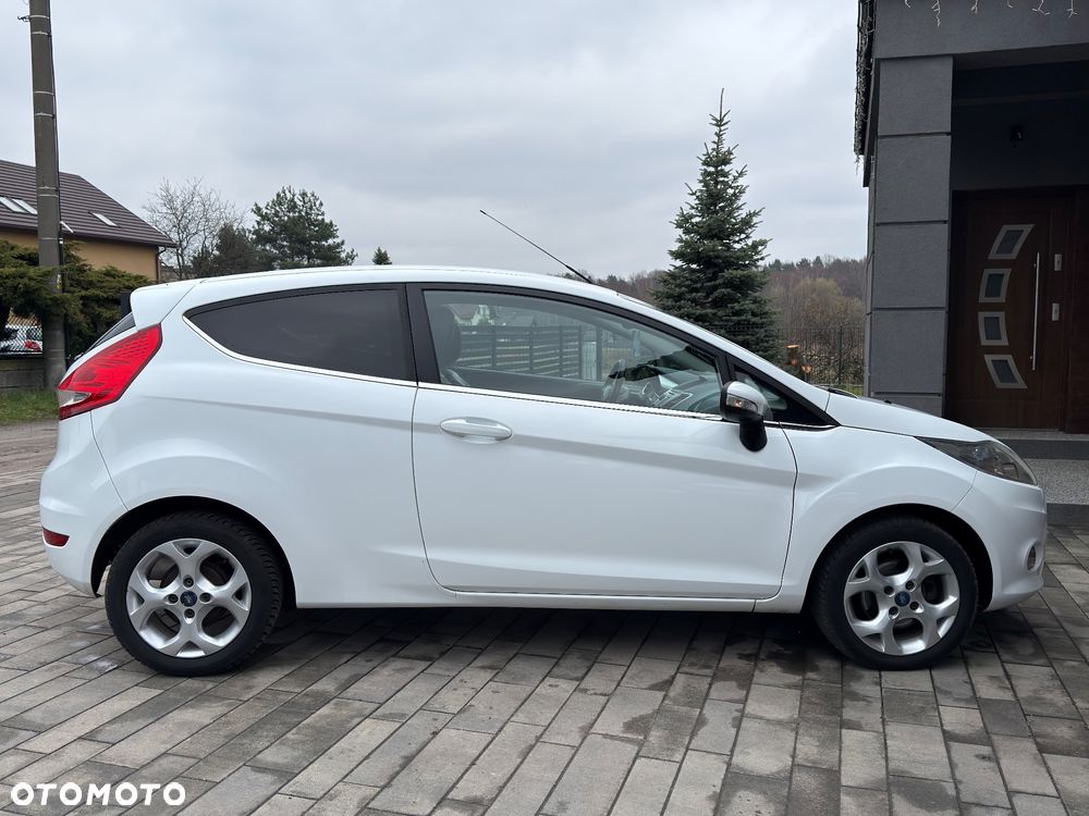 Ford Fiesta 1.25 Trend - 11