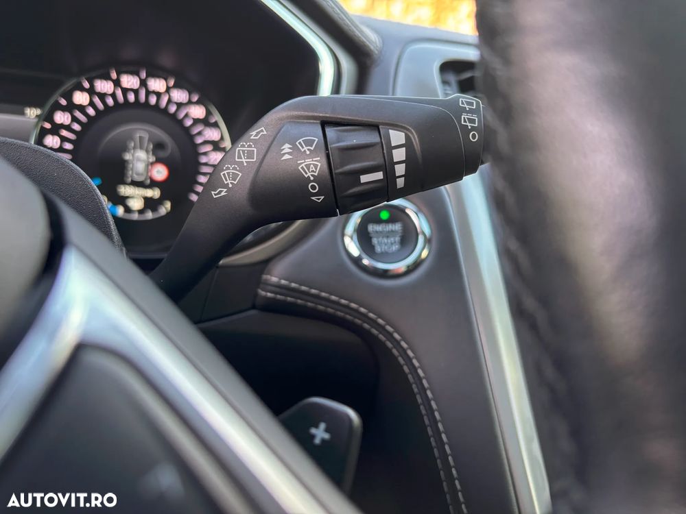 Ford Mondeo Vignale 2.0 TDCi Powershift AWD - 20