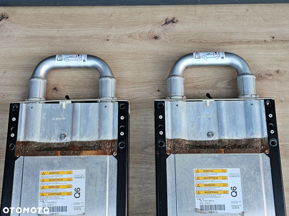 PAŁĄK KAPOTAŻ ZAGŁÓWEK OPEL ASTRA H CABRIO TWINTOP 13199731 13220067 - 2