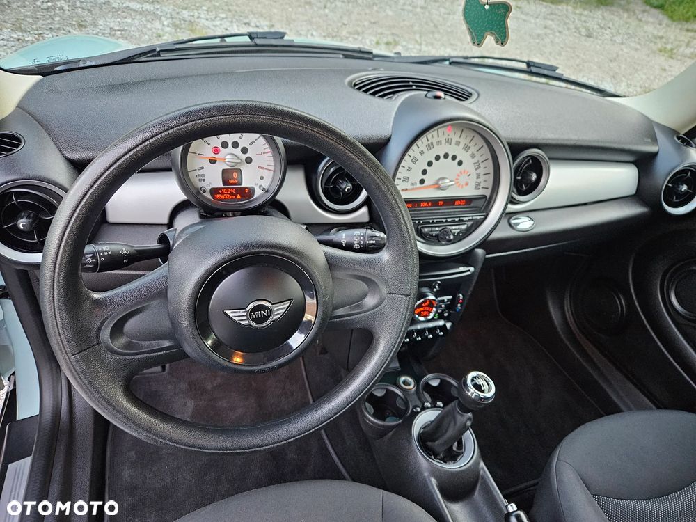 MINI Cooper - 9