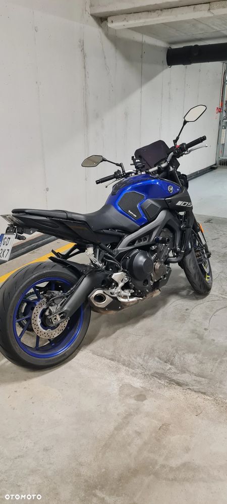Yamaha MT - 3