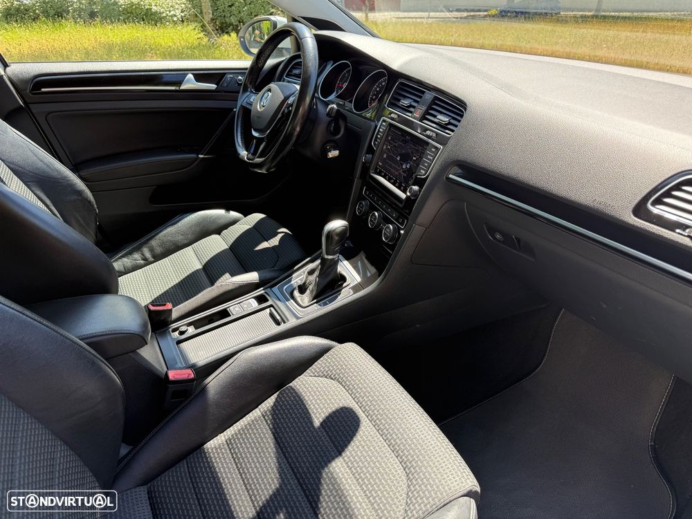 VW Golf 1.6 TDi R-Line DSG - 6