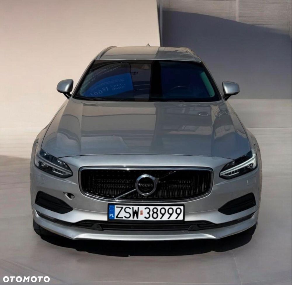 Volvo V90 - 2
