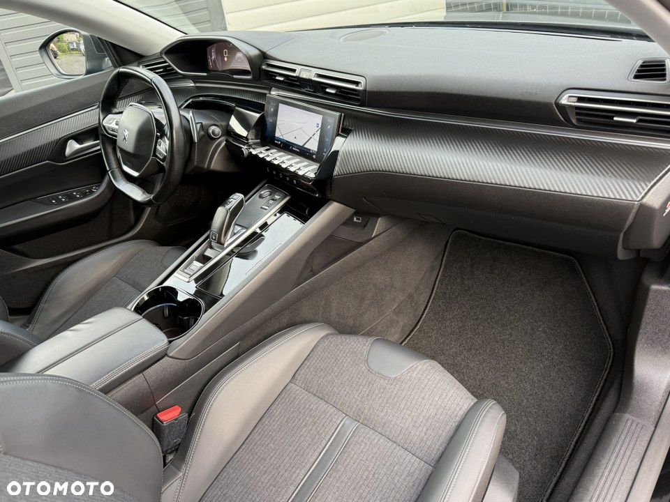 Peugeot 508 1.6 PureTech Allure Pack S&S EAT8 - 29