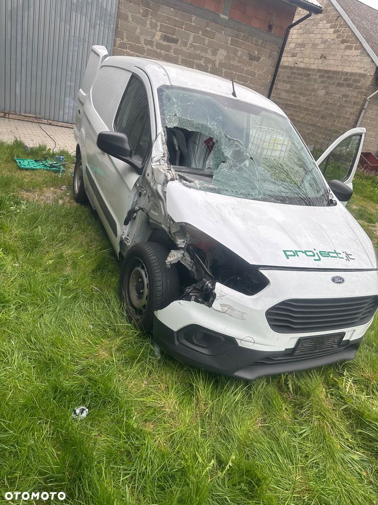 Ford Transit Courier S&S Trend - 10