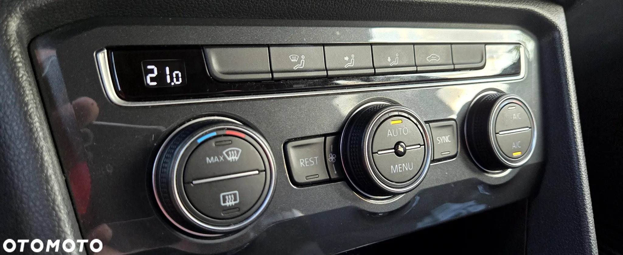 Volkswagen Tiguan Allspace 2.0 TDI SCR Comfortline - 28