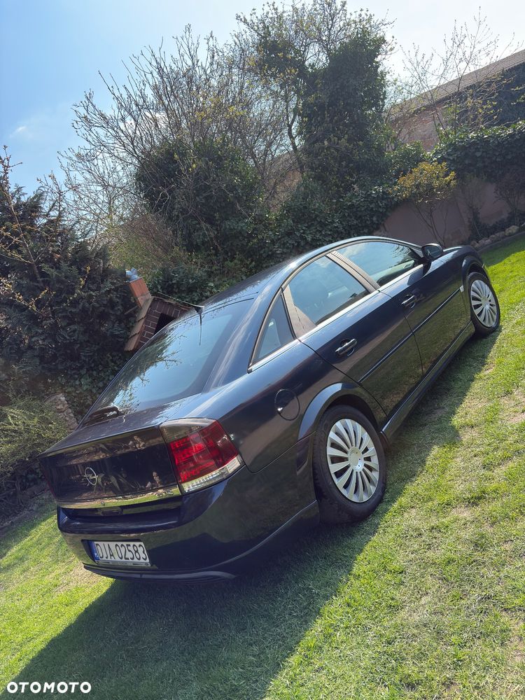 Opel Vectra 1.8 - 3