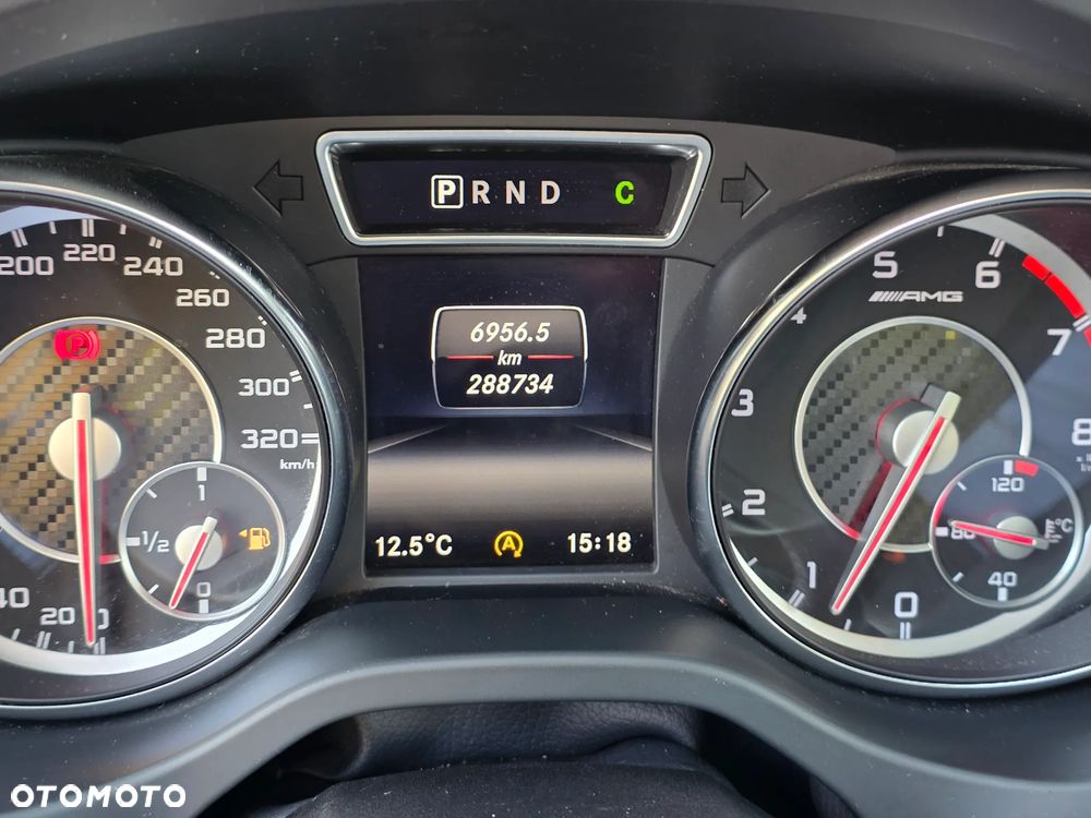 Mercedes-Benz CLA - 15