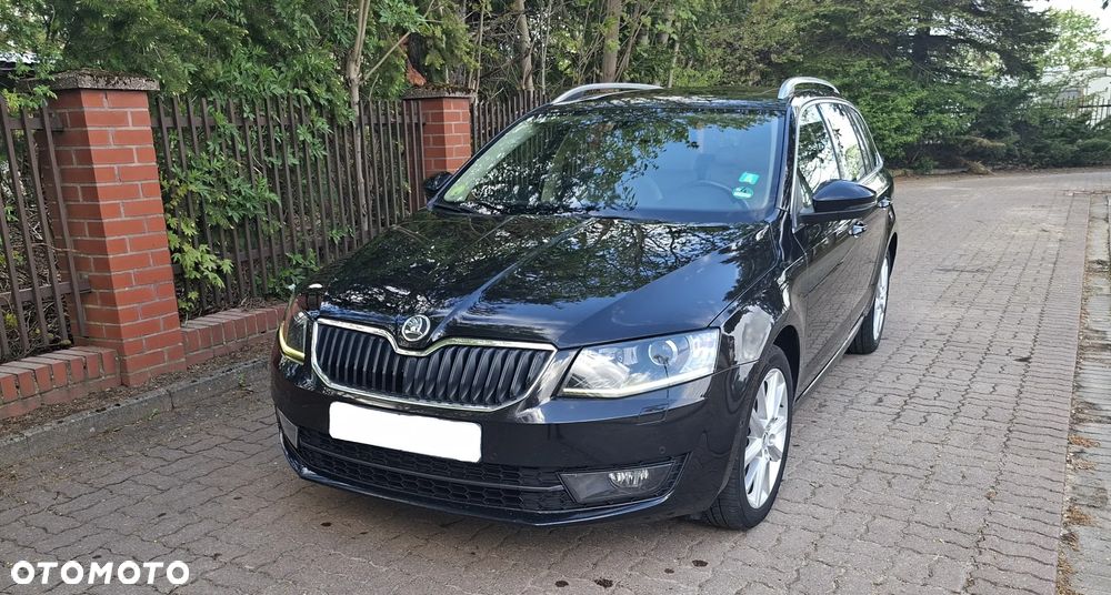 Skoda Octavia 1.6 TDI Ambiente DSG - 2