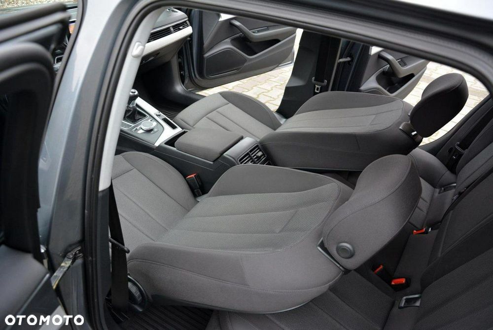 Audi A4 Avant 2.0 TDI DPF Ambiente - 21