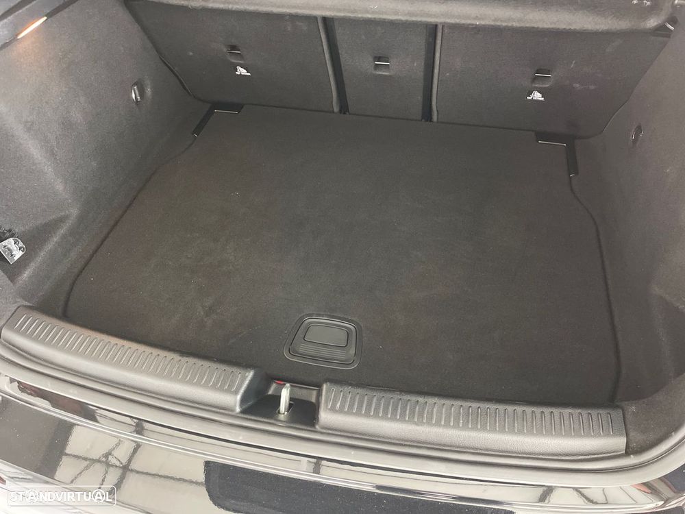 Mercedes-Benz A 180 d 8G-DCT Edition AMG Line - 21