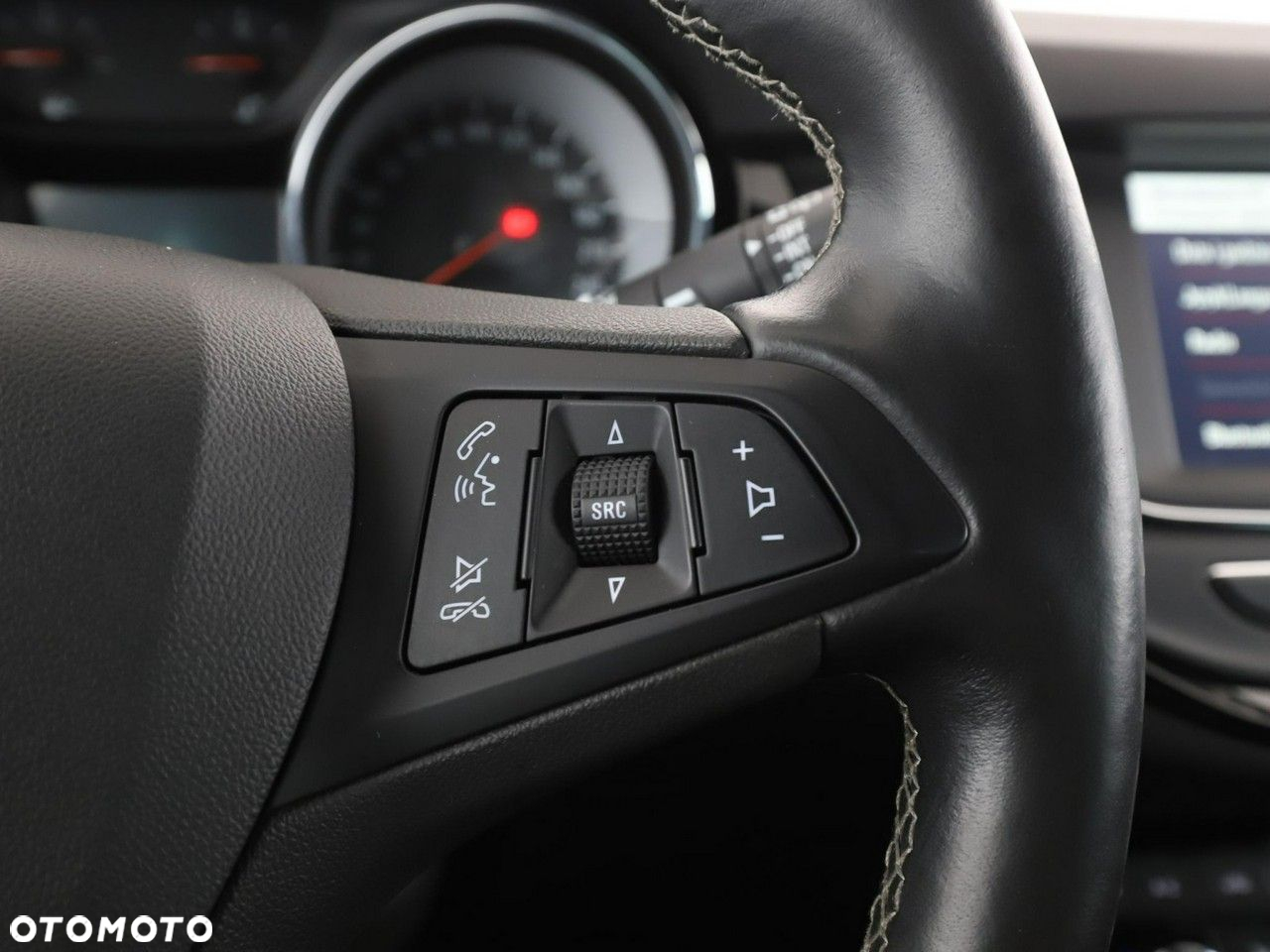 Opel Astra 1.4 Turbo Dynamic - 29