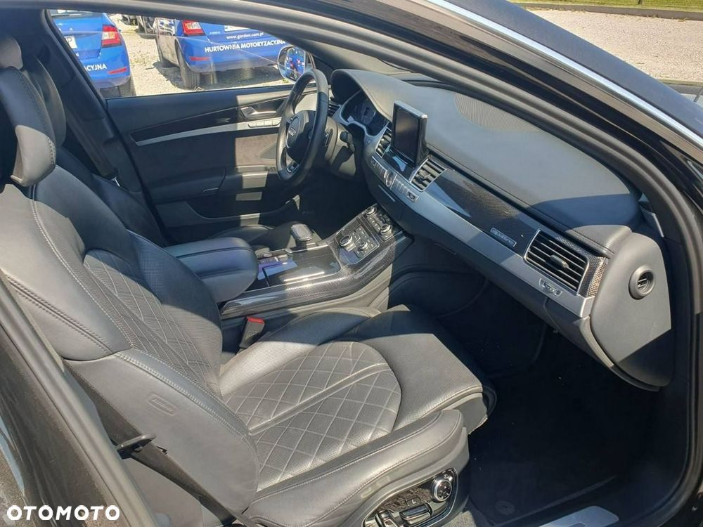 Audi A8 - 16