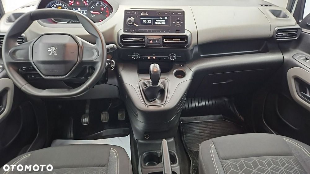 Peugeot Rifter 1.5 BlueHDI Active - 13