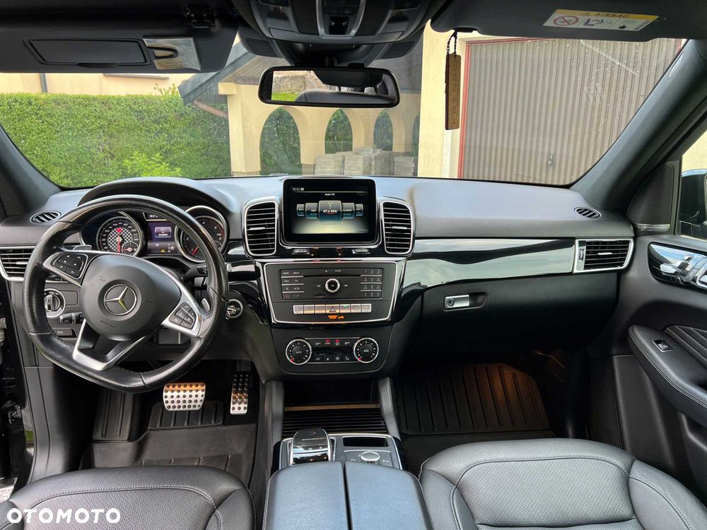 Mercedes-Benz GLE - 7