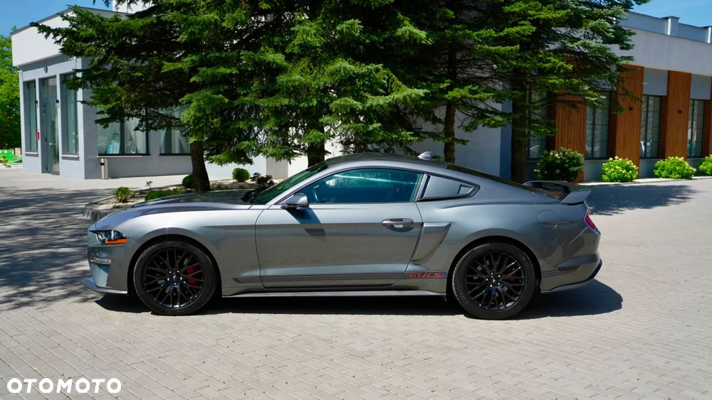 Ford Mustang 5.0 V8 GT - 2