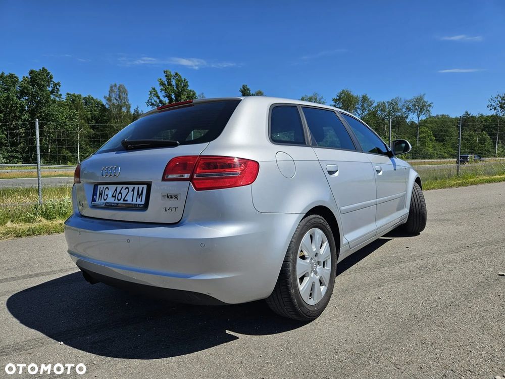 Audi A3 Sportback 1.4 TFSI Ambiente - 4