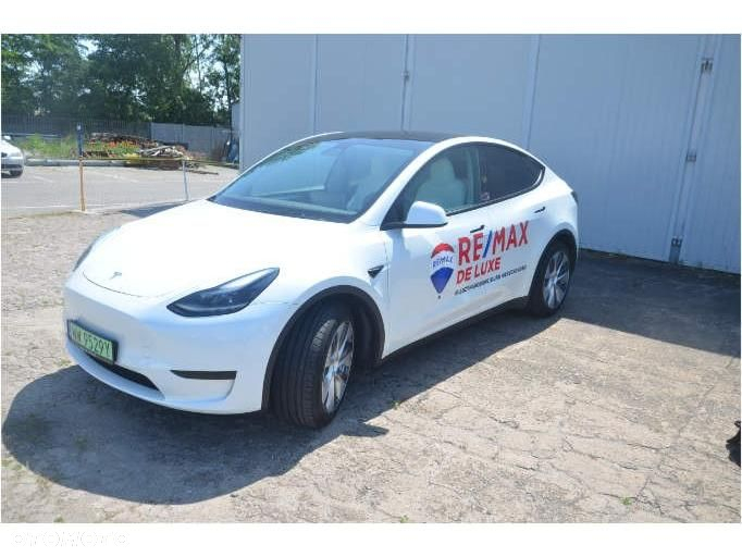 Tesla Y Long Range RWD - 3