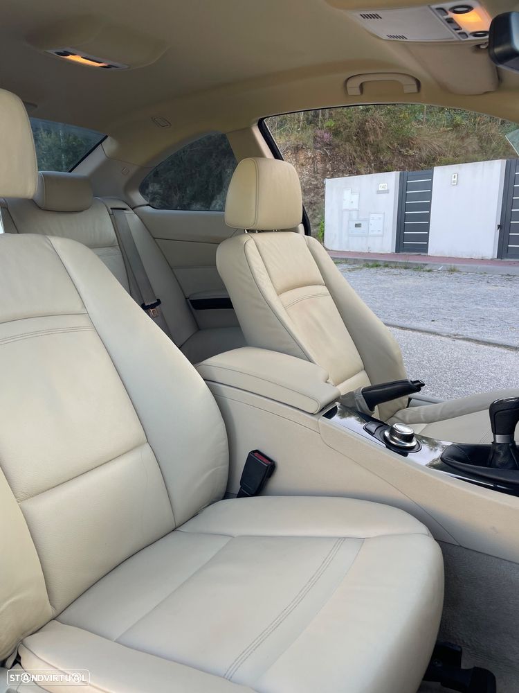 BMW 320 d Cabrio - 10